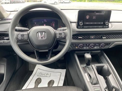 Used 2024 Honda Accord EX image 6