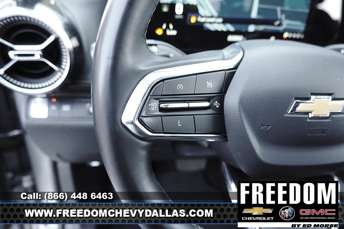 Used 2025 Chevrolet Equinox LT w/ Convenience Package II FWD image 20