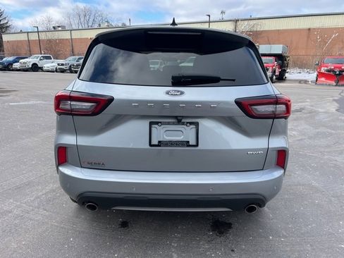 Certified 2024 Ford Escape ST-Line w/ Tech Pack #1 image 6