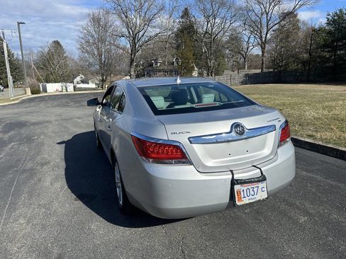 Used 2011 Buick LaCrosse CXL image 7