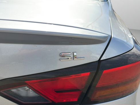 Used 2019 Nissan Altima 2.5 SL FWD image 37