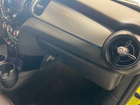 Used 2023 MINI Cooper S FWD image 23