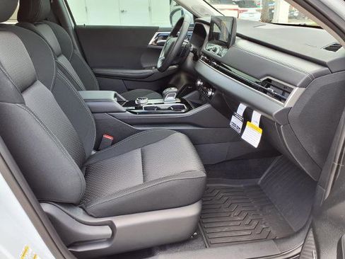 New 2026 Mitsubishi Outlander ES FWD image 9