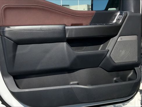 Used 2022 Ford F150 Lariat w/ Equipment Group 502A High image 20