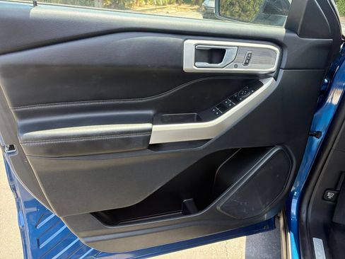 Used 2023 Ford Explorer Limited RWD image 18