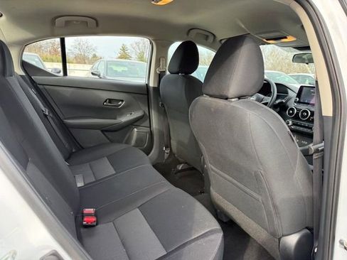 Used 2024 Nissan Sentra SV image 10