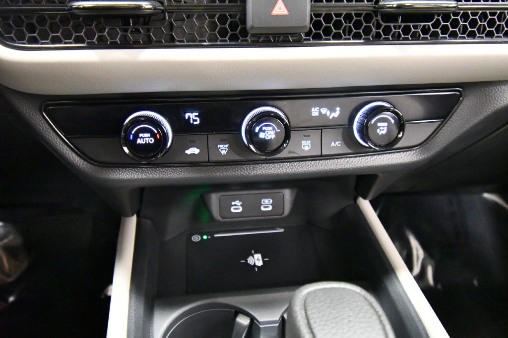 Certified 2026 Honda HR-V LX image 24