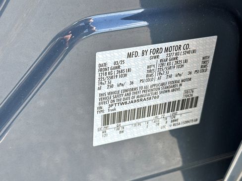 New 2025 Ford Maverick XLT w/ XLT Luxury Package image 26