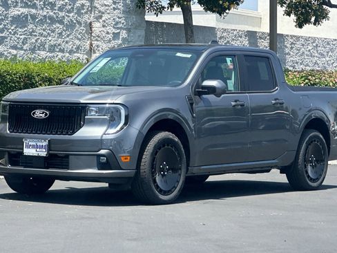 New 2025 Ford Maverick Lobo image 8