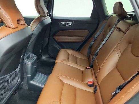 Used 2024 Volvo XC60 T8 Ultimate w/ Climate Package AWD/4WD image 20