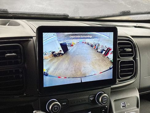 New 2026 RAM ProMaster 2500 w/ Premium Convenience Group FWD image 17