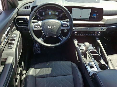 Certified 2024 Kia Telluride EX X-Line AWD/4WD image 11