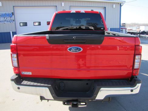 Used 2020 Ford F250 XLT w/ XLT Value Package image 5