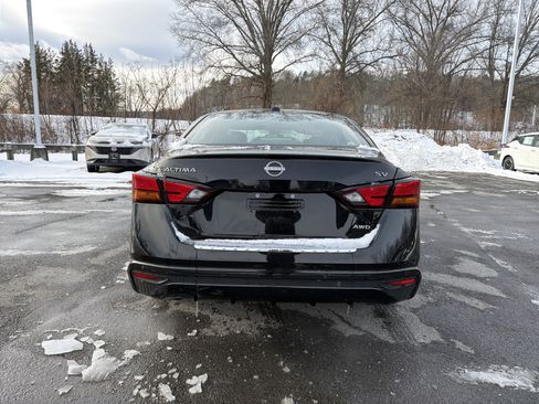 Certified 2023 Nissan Altima 2.5 SV image 6