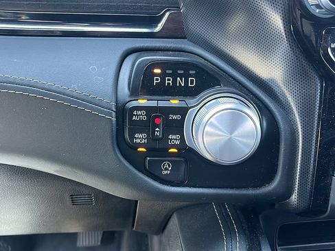 Used 2023 RAM 1500 Limited AWD/4WD image 16