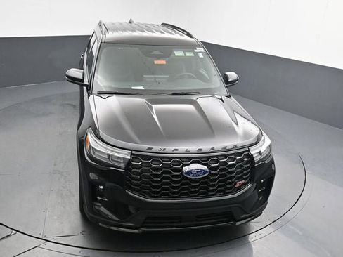 New 2026 Ford Explorer ST image 21