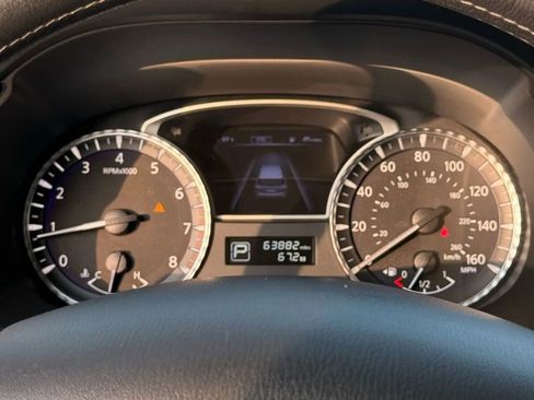 Used 2017 INFINITI QX60 AWD w/ Premium Plus Package image 10