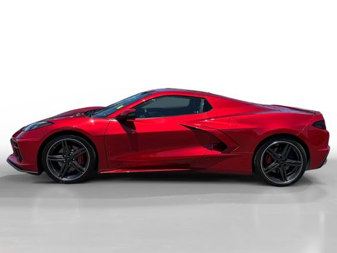 Used 2024 Chevrolet Corvette Stingray Preferred Conv w/ Battery Protection Package RWD image 2