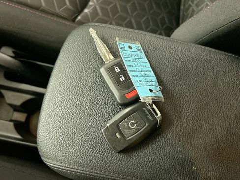 Used 2021 Mitsubishi Outlander Sport LE image 12