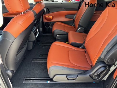 New 2026 Kia Carnival EX image 12