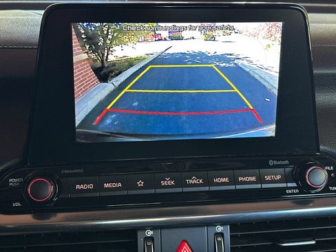 Used 2019 Kia Forte S w/ S Premium Package FWD image 18