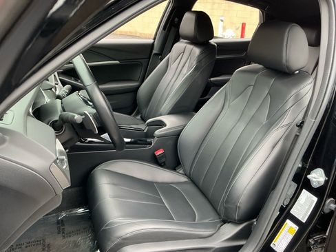 Used 2023 Acura Integra A-Spec image 19