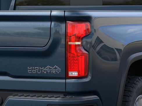 New 2026 Chevrolet Silverado 2500 High Country AWD/4WD image 11