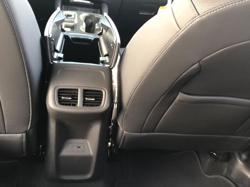 Used 2026 Buick Envision Preferred AWD/4WD image 24