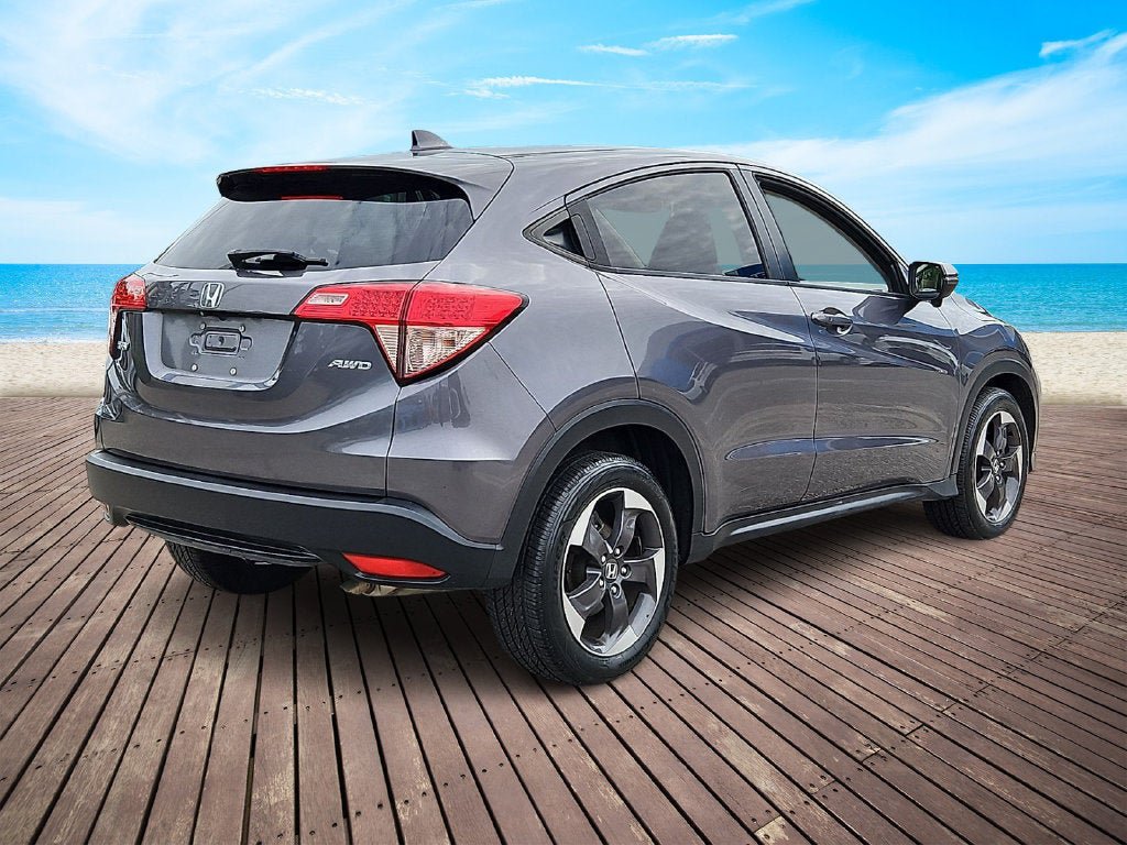 Used 2018 Honda HR-V EX image 4