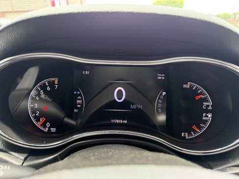 Used 2015 Jeep Grand Cherokee Altitude RWD image 13