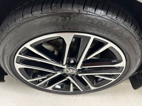 Certified 2025 Toyota Camry XLE FWD image 9