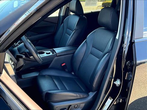 Certified 2023 Nissan Rogue SV w/ SV Premium B Package AWD/4WD image 10