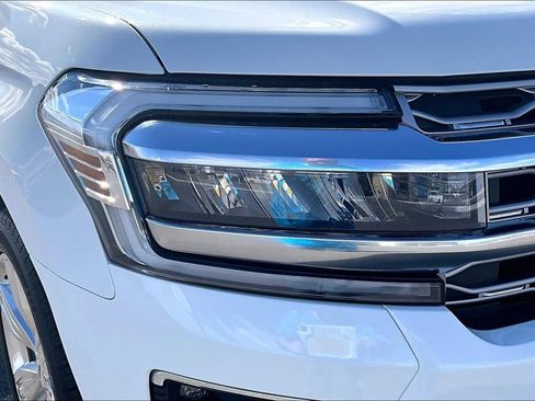 Used 2022 Ford Expedition Platinum AWD/4WD image 30