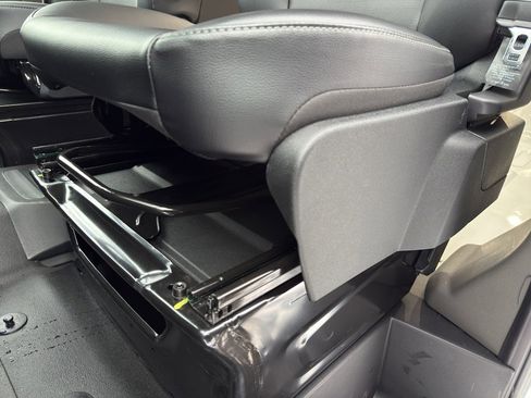 New 2025 Ford Transit 250 Low Roof AWD image 18