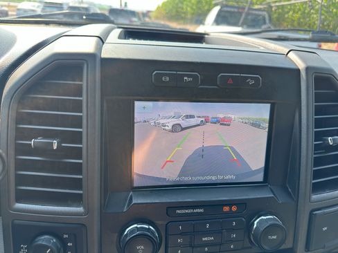 Used 2020 Ford F350 XL w/ STX Appearance Package AWD/4WD image 18