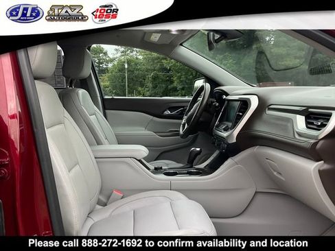 Used 2018 GMC Acadia SLT image 15