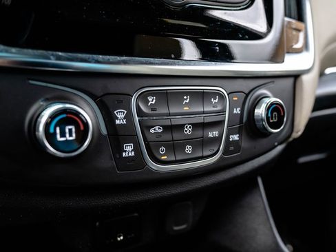 Certified 2024 Chevrolet Traverse LS AWD/4WD image 25