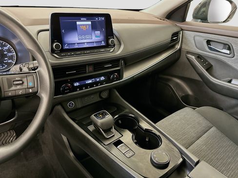 Used 2023 Nissan Rogue SV image 25