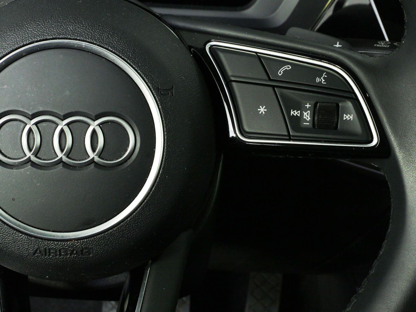 Used 2025 Audi A3 2.0T Premium w/ Convenience Package AWD/4WD image 13
