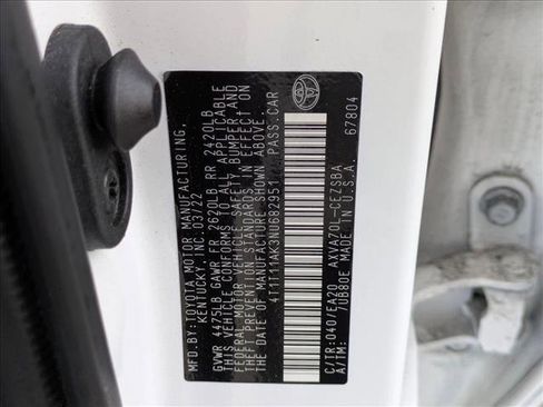 Certified 2022 Toyota Camry SE w/ Convenience Package image 24