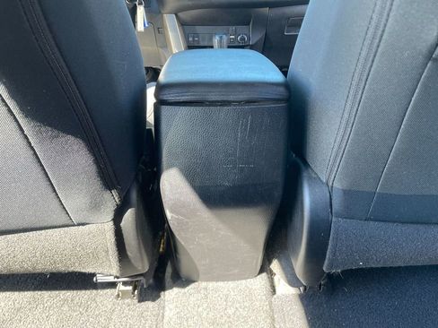 Used 2015 Toyota RAV4 XLE image 27