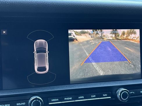 Used 2019 Porsche Macan image 17