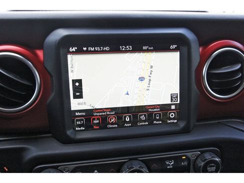 Used 2021 Jeep Gladiator Rubicon AWD/4WD image 13