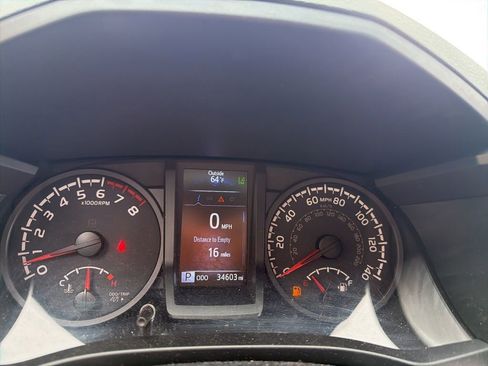 Used 2023 Toyota Tacoma SR AWD/4WD image 10