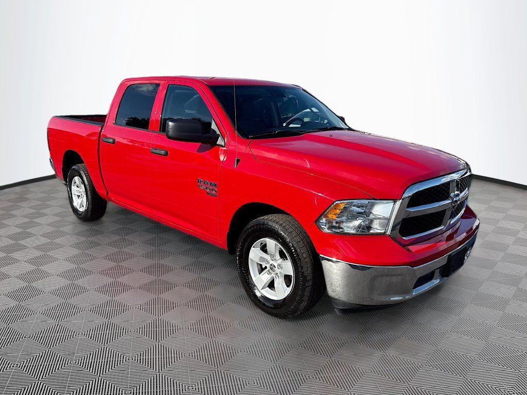 Used 2022 RAM 1500 Classic SLT RWD image 4