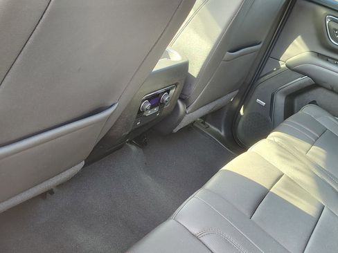 Used 2023 Chevrolet Tahoe RST image 29