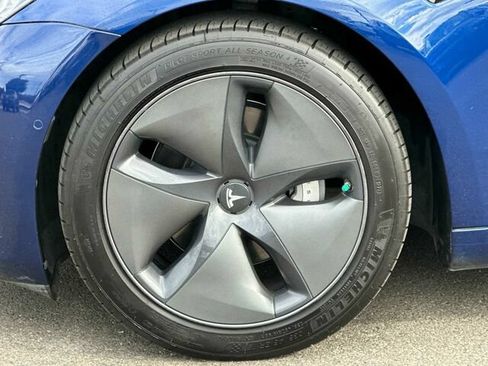 Used 2020 Tesla Model 3 Long Range AWD/4WD image 33