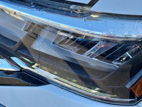 Used 2022 Volkswagen Taos SE image 29