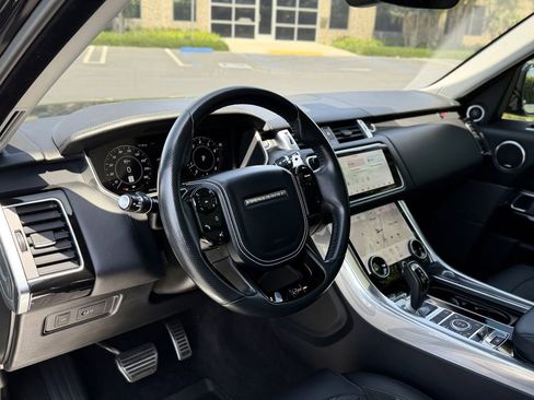 Used 2019 Land Rover Range Rover Sport SVR AWD/4WD image 11