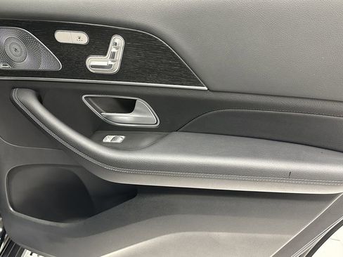 Certified 2023 Mercedes-Benz GLS 450 4MATIC image 21